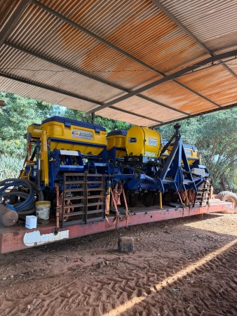 Semeadeira Tatu Marchesan PST TRIO FLEX ano 2018 - PST TRIO FLEX - Implementos Agrícolas