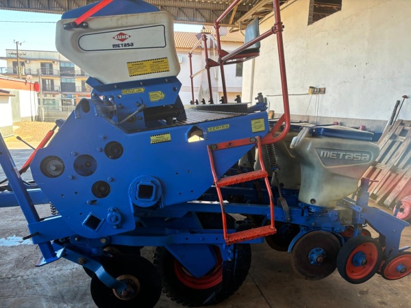 Plantadeira Metasa PDM 700 PLUS ano 2005