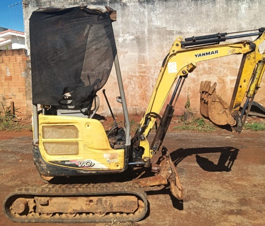 Mini Escavadeira Yanmar VIO 17 ano 2014