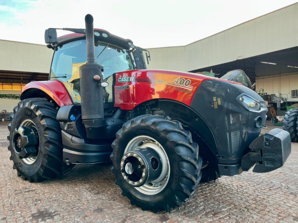 Trator Case Magnum 400 ano 2022