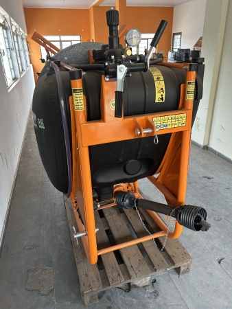 Pulverizador Daterra Arbus 400  ano 2025