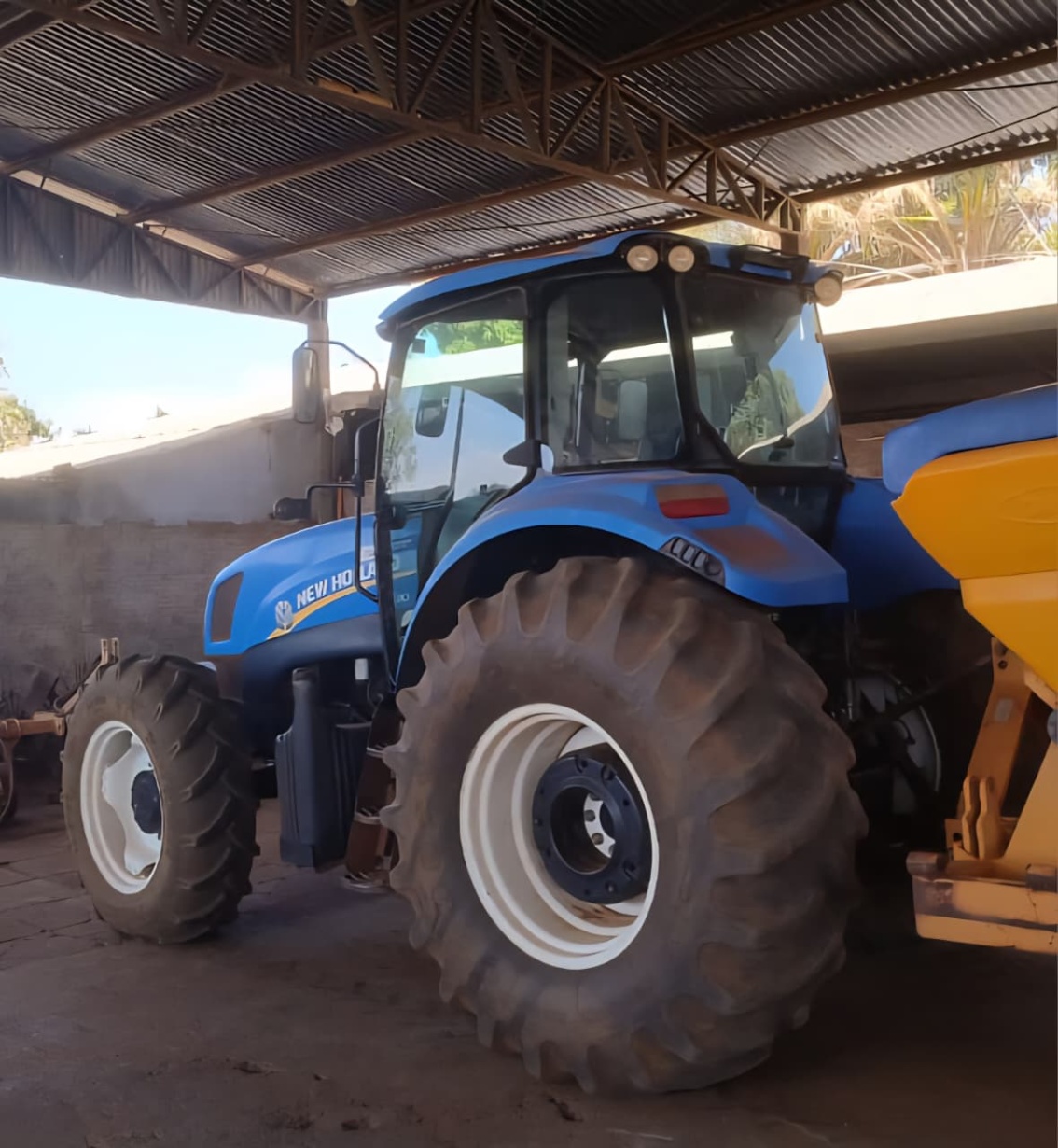 Trator New Holland T6.110 ano 2016