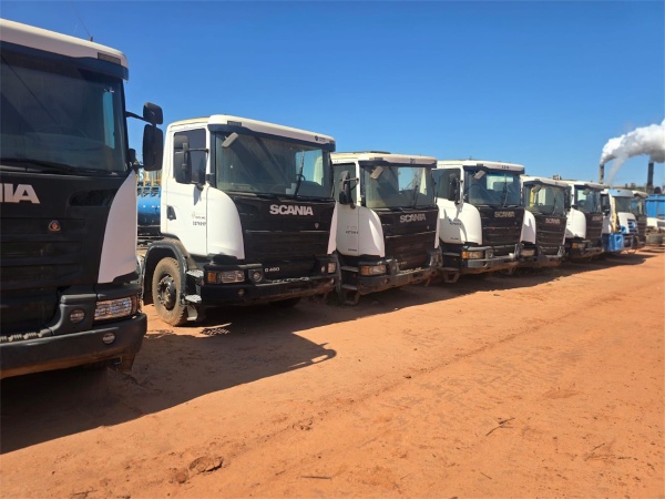 Outros caminhões Scania G440 ano 2016