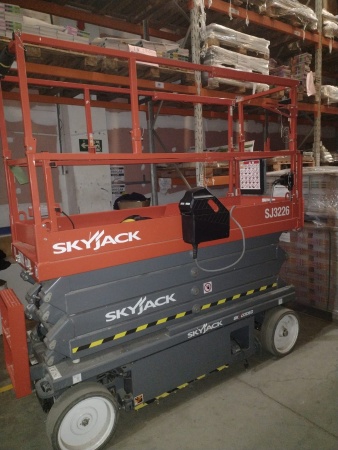Plataforma SKYJACK SJ III 3226 ano 2023