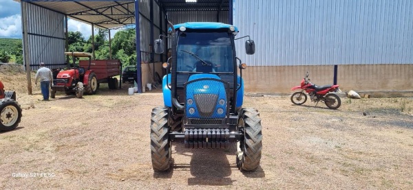 Trator LS Tractor U60