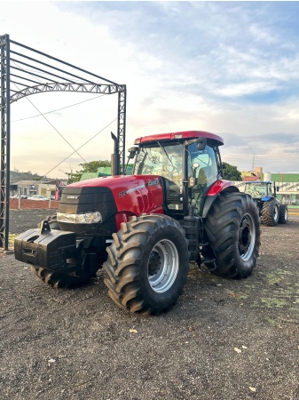 Trator Case puma 215 ano 2016