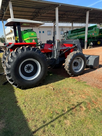 Trator Massey Ferguson MF 292 ano 2004
