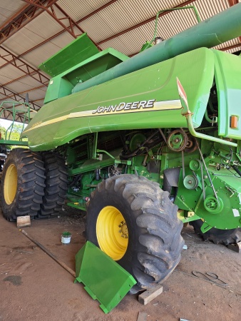 Colheitadeira John Deere 9650 STS ano 2005