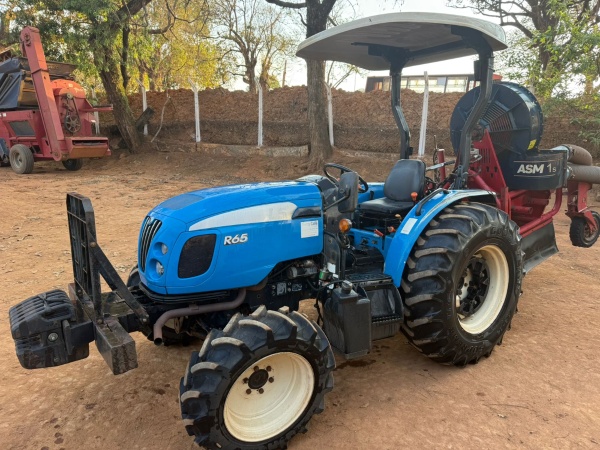 Trator LS Tractor R65 ROPS ano 2018