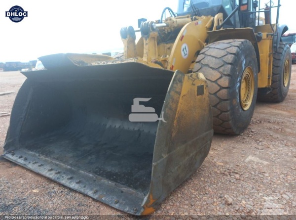 Pá Carregadeira Caterpillar 980  ano 2012