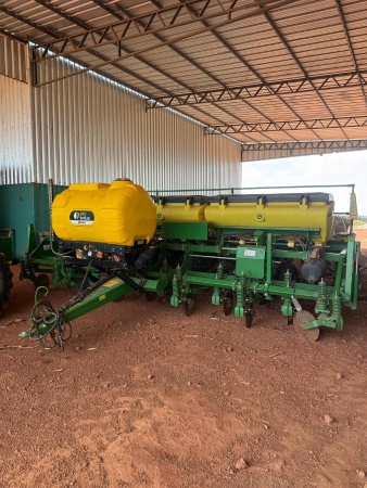 Plantadeira John Deere 1113 ano 2023