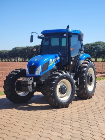 Trator New Holland TL 5.100 ano 2021