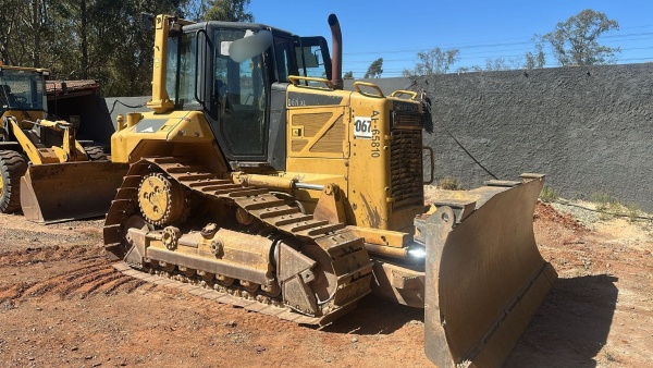 Trator de Esteira Caterpillar D6N ano 2012