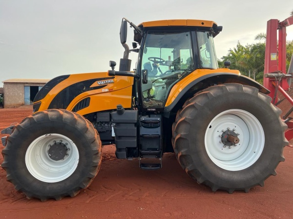 Trator Valtra T195 CVT ano 2020