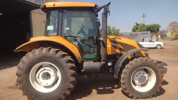 Trator Valtra A134 HiTech ano 2020