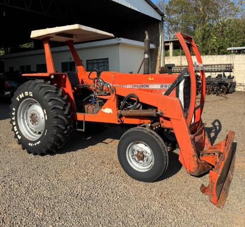 Trator Massey Ferguson MF 290 ano 1985