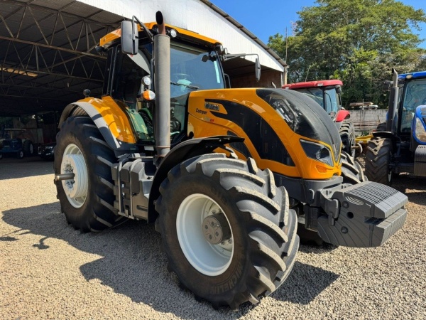 Trator Valtra T230 CVT ano 2021