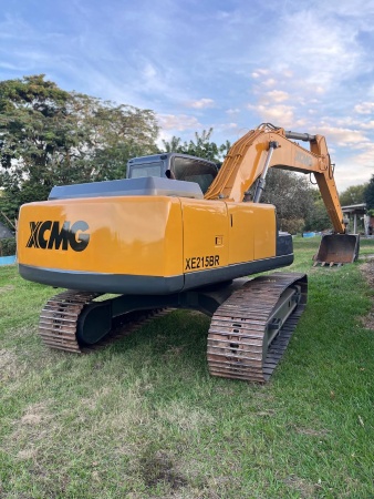 Escavadeira XCMG XE215BR ano 2013