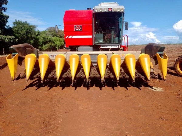 Plataforma Tatu Marchesan PMT 5050 ano 2016