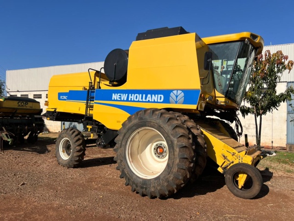 Colheitadeira New Holland TC 5090   ano 2019