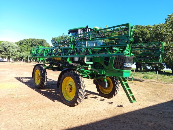 Pulverizador Autopropelido John Deere 4630 ano 2012