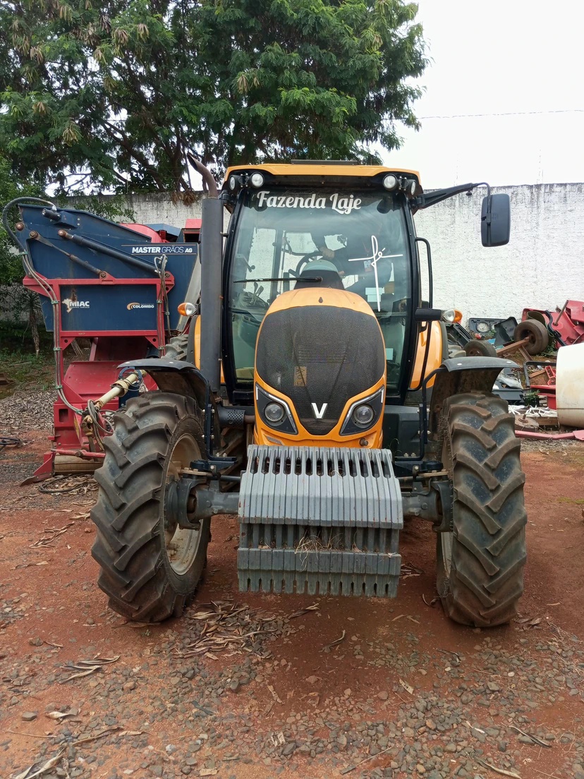 Trator Valtra A134 HiTech ano 2022
