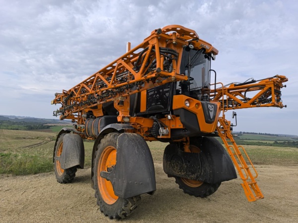 Pulverizador Autopropelido Jacto Uniport 3030 ano 2022