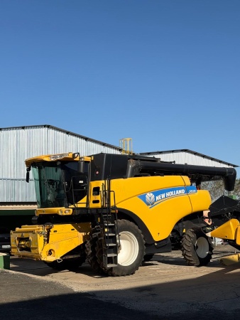 Colheitadeira New Holland CR 5.85 ano 2019