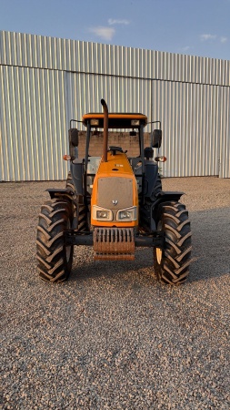 Trator Valtra BM 100 R ano 2018