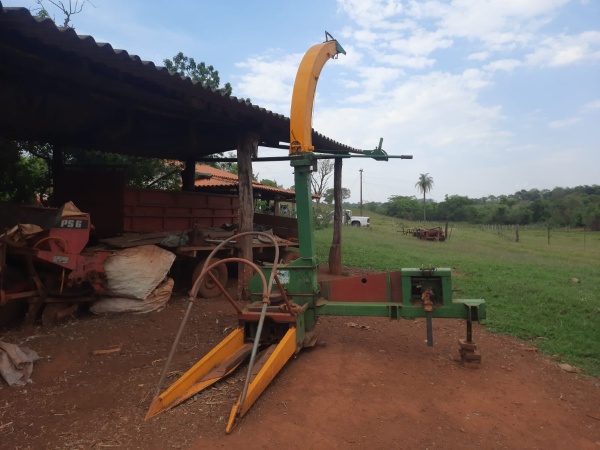 Outros implementos agrícolas JF 90 Z10 ano 2005