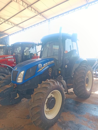 Trator New Holland TL 5.80 ano 2020