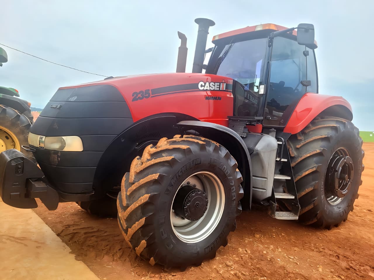 Trator Case magnum 235 ano 2016