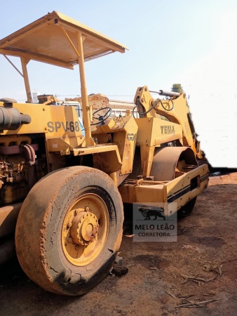 Rolo Compactador Tema terra SPV 68 ano 1989