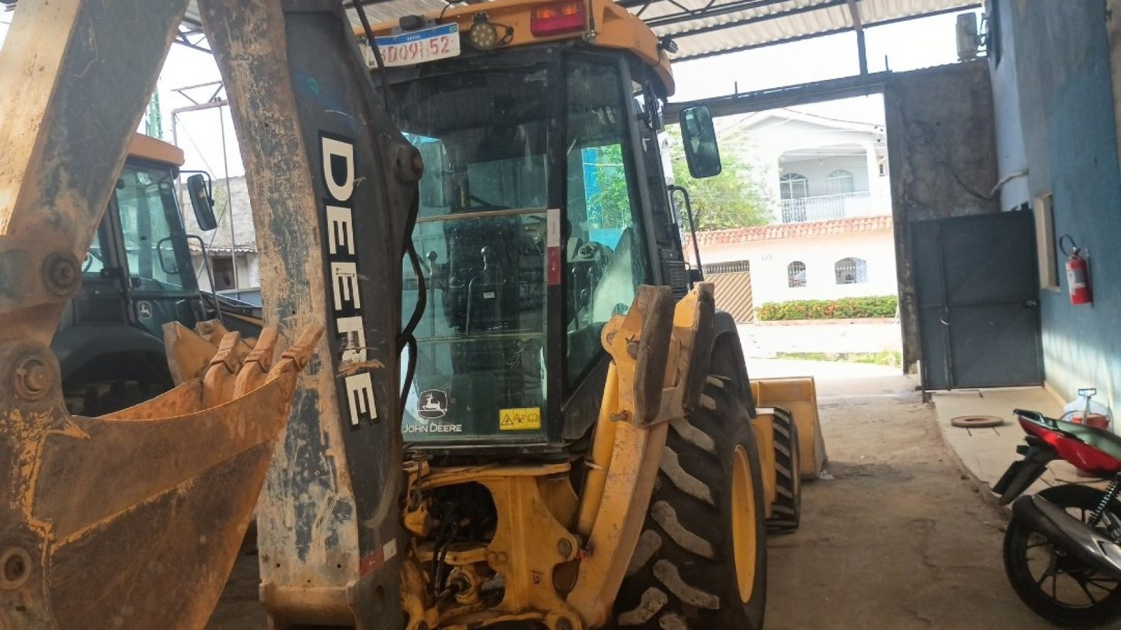 Retroescavadeira John Deere 310L ano 2019