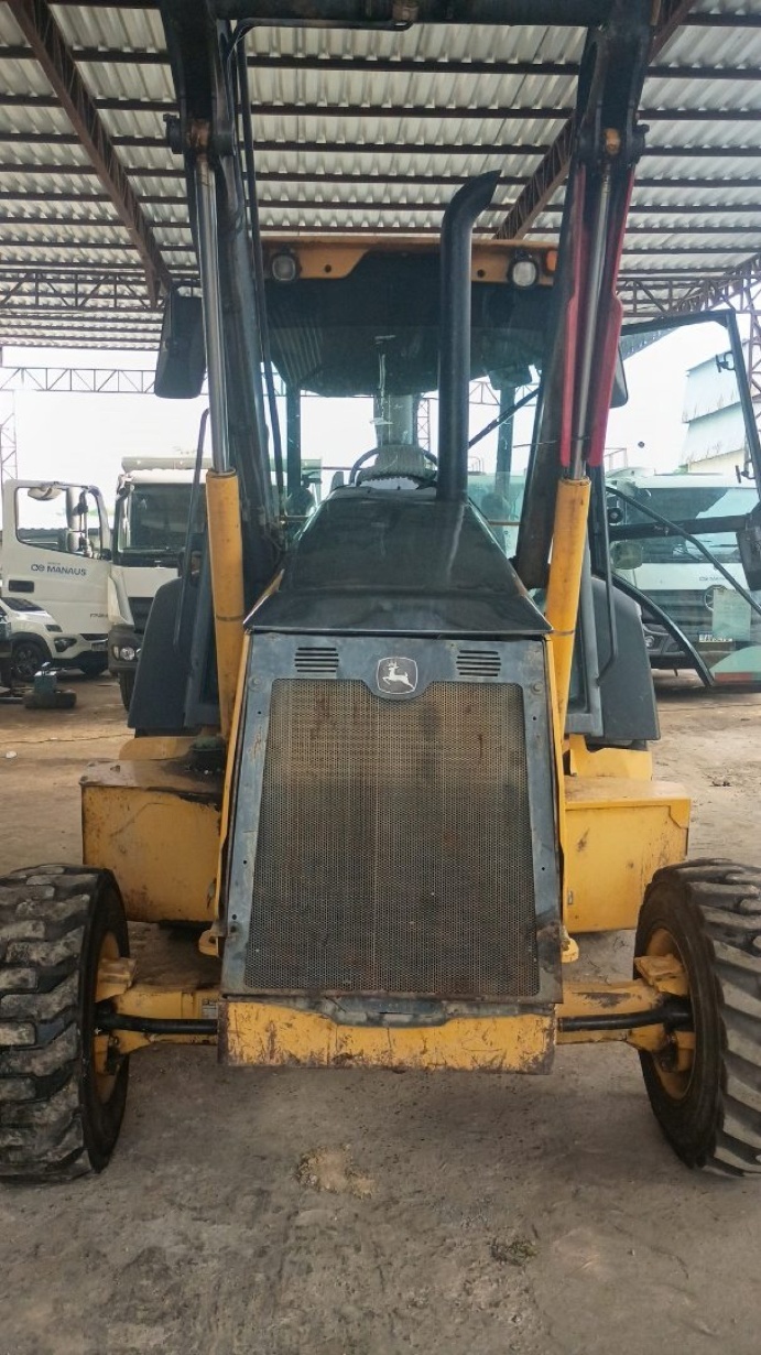 Retroescavadeira John Deere 310L ano 2019