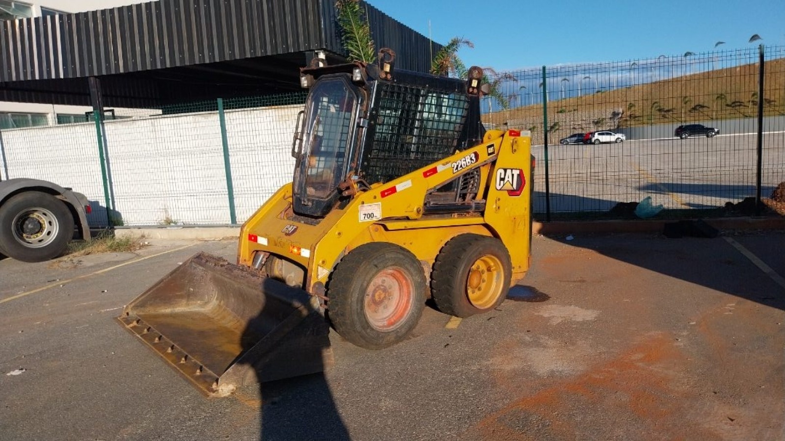 Mini Carregadeira Caterpillar 226B ano 2022