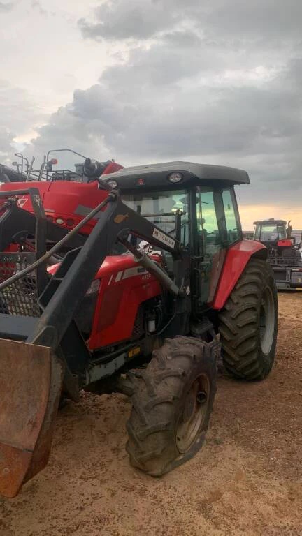 Trator Massey Ferguson 4409 ano 2023