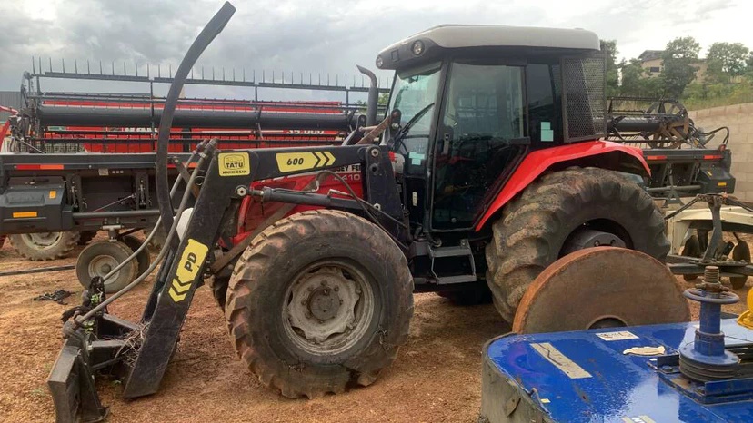 Trator Massey Ferguson 4410 ano 2023