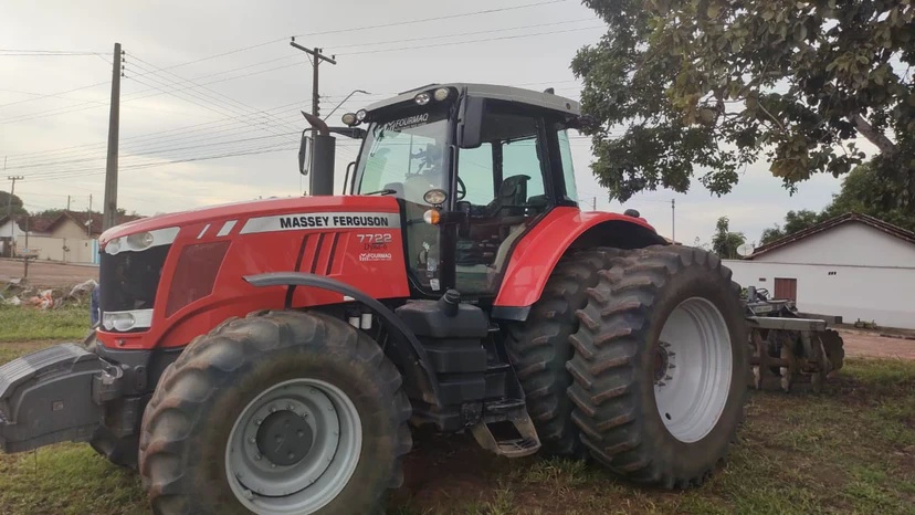 Trator Massey Ferguson MF 7722 Dyna-6 ano 2023