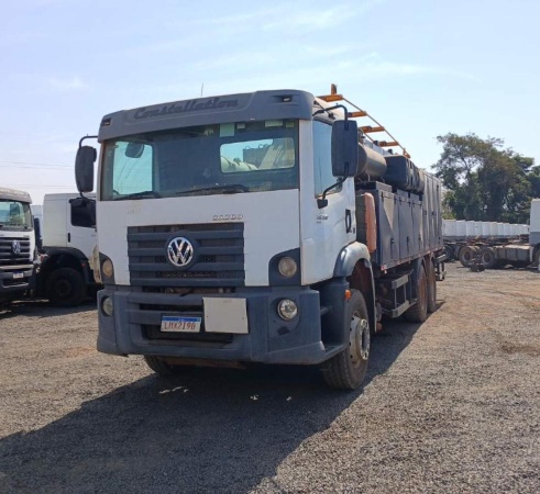 Caminhão Volkswagen 26-280 ano 2019