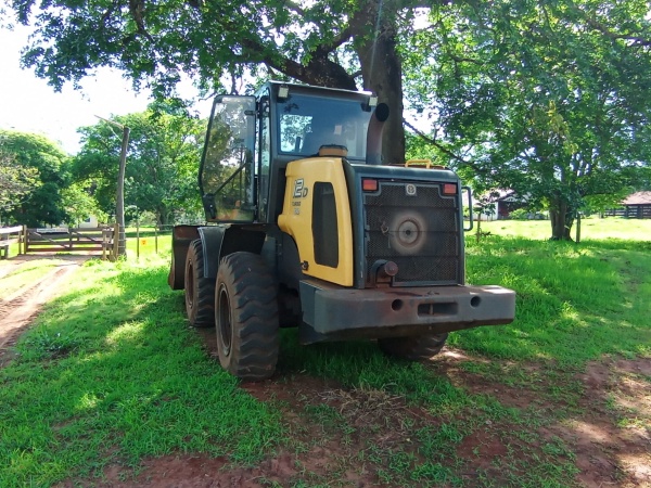 Pá Carregadeira New Holland 12D ano 2019