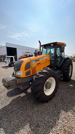 Trator Valtra BH 180 Hiflow ano 2012