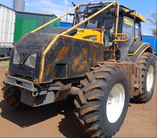 Trator Valtra BH154 ano 2019