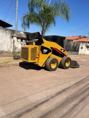Mini Carregadeira Caterpillar CAT 262 D3 ano 2014