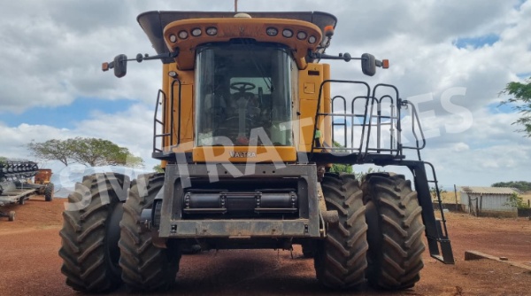 Colheitadeira Valtra BC8800 ano 2019