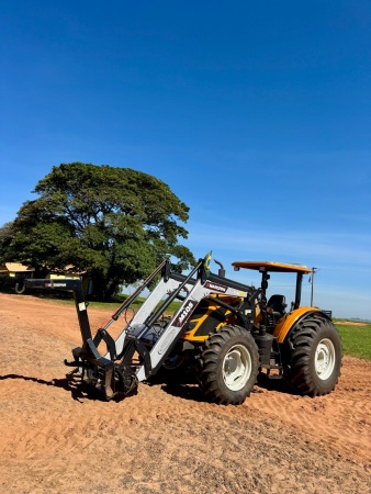 Trator Valtra A124 ano 2023