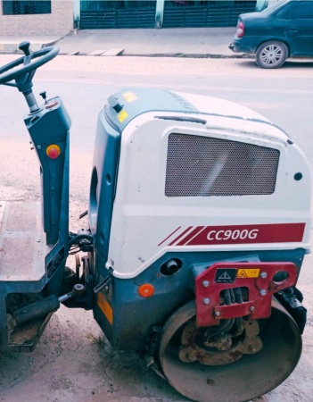 Rolo Compactador Dynapac CC900G ano 2022