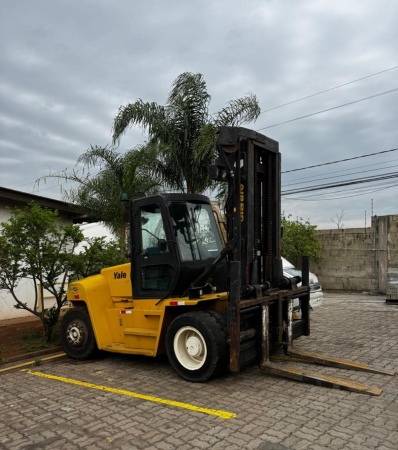 Empilhadeira Yale 330VX ano 2011