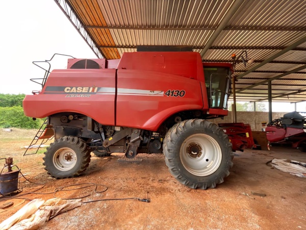 Colheitadeira Case 4130 Axial-Flow ano 2016