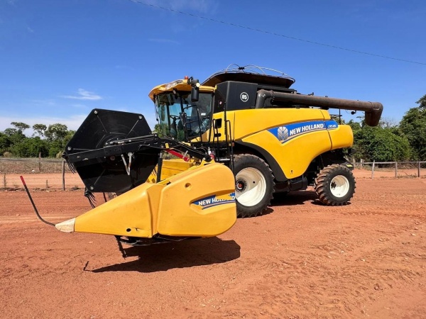 Colheitadeira New Holland CR 5.85 ano 2022 - CR 5.85 - Máquinas Agrícolas